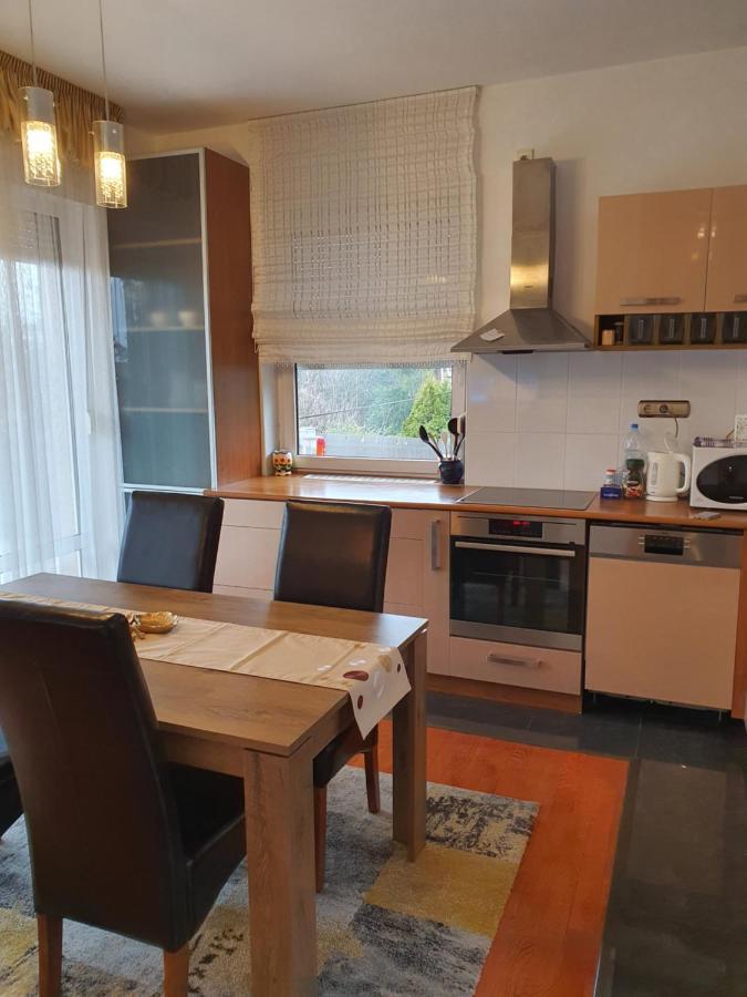 Adel Apartman Μίσκολτς Εξωτερικό φωτογραφία
