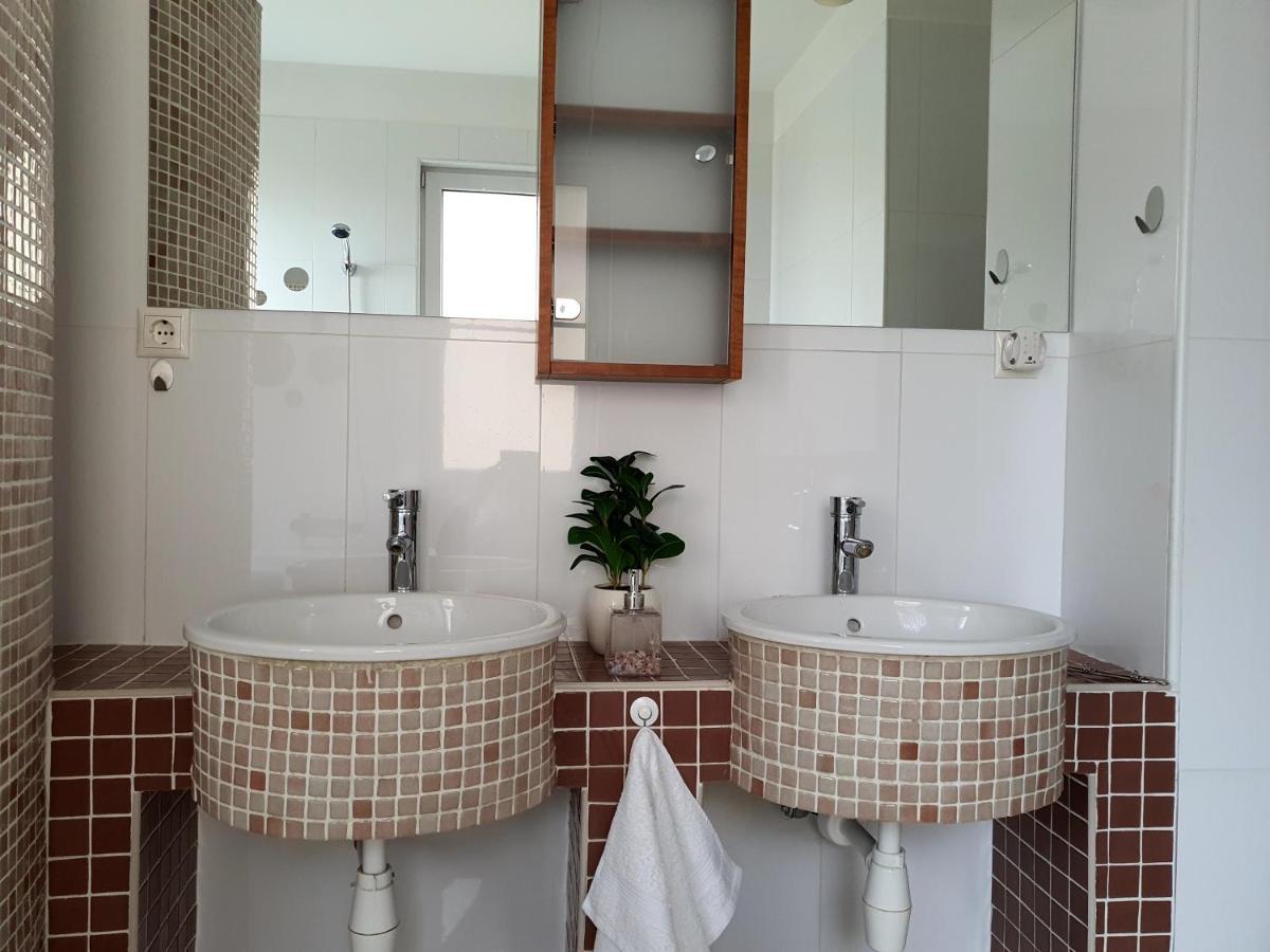 Adel Apartman Μίσκολτς Εξωτερικό φωτογραφία