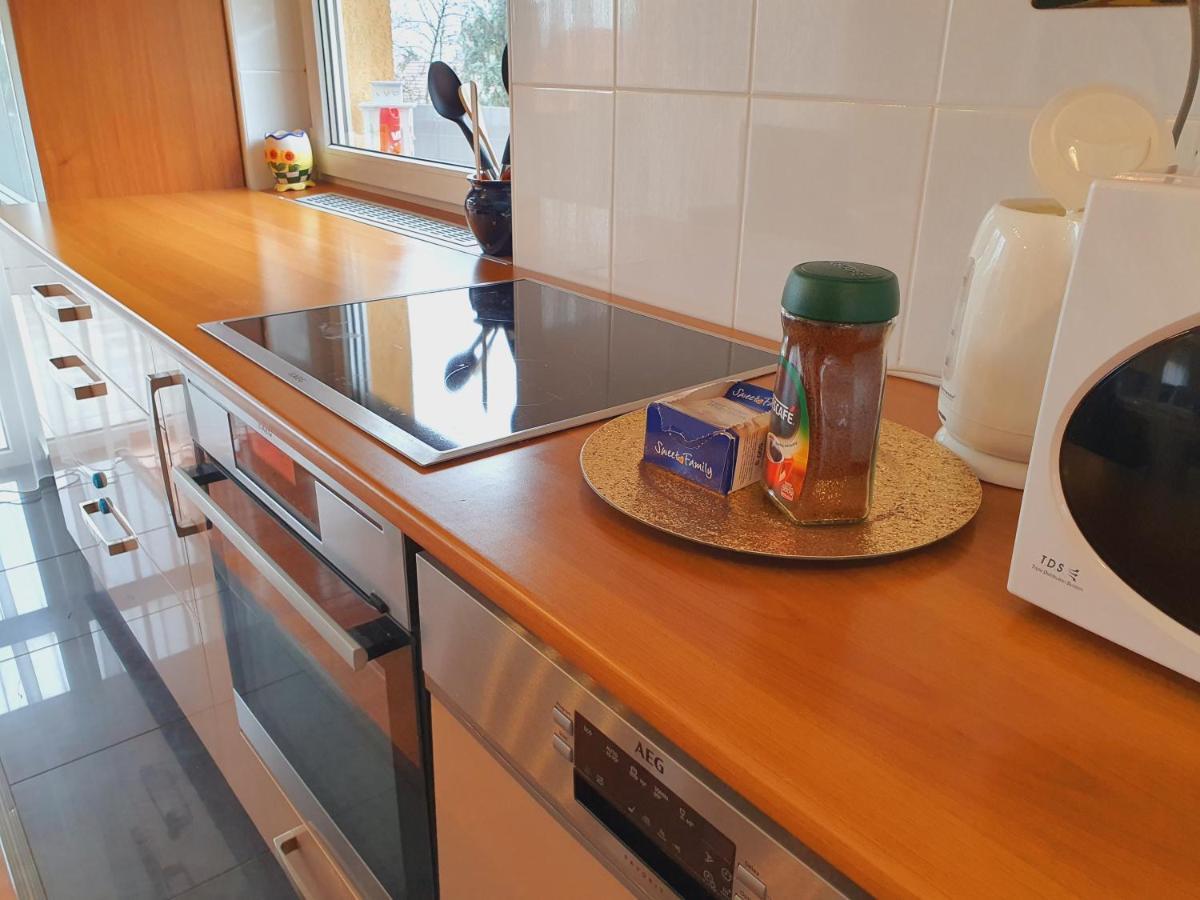 Adel Apartman Μίσκολτς Εξωτερικό φωτογραφία